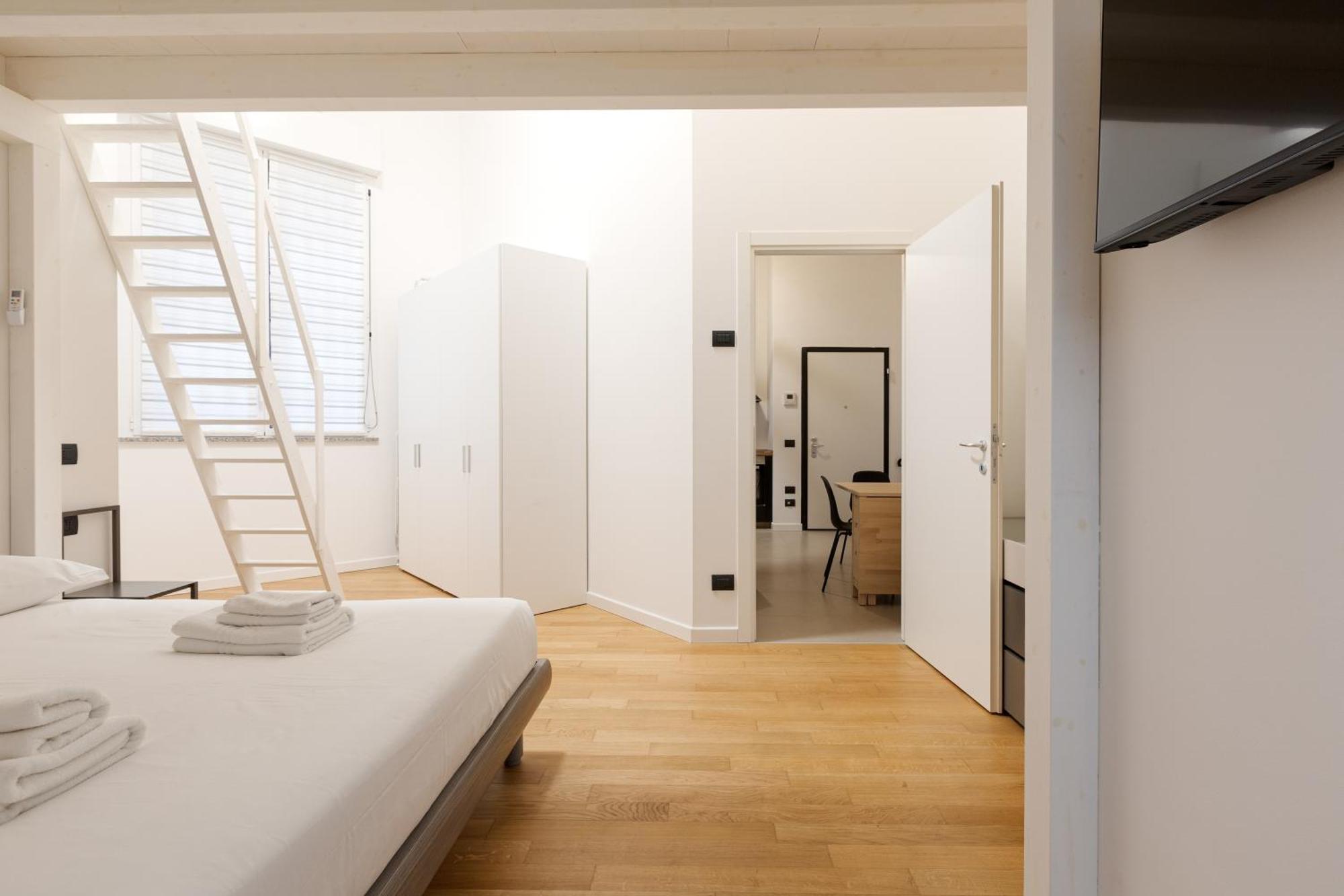 Appartamento Cozy Corner With Balcony And Private Garage! *